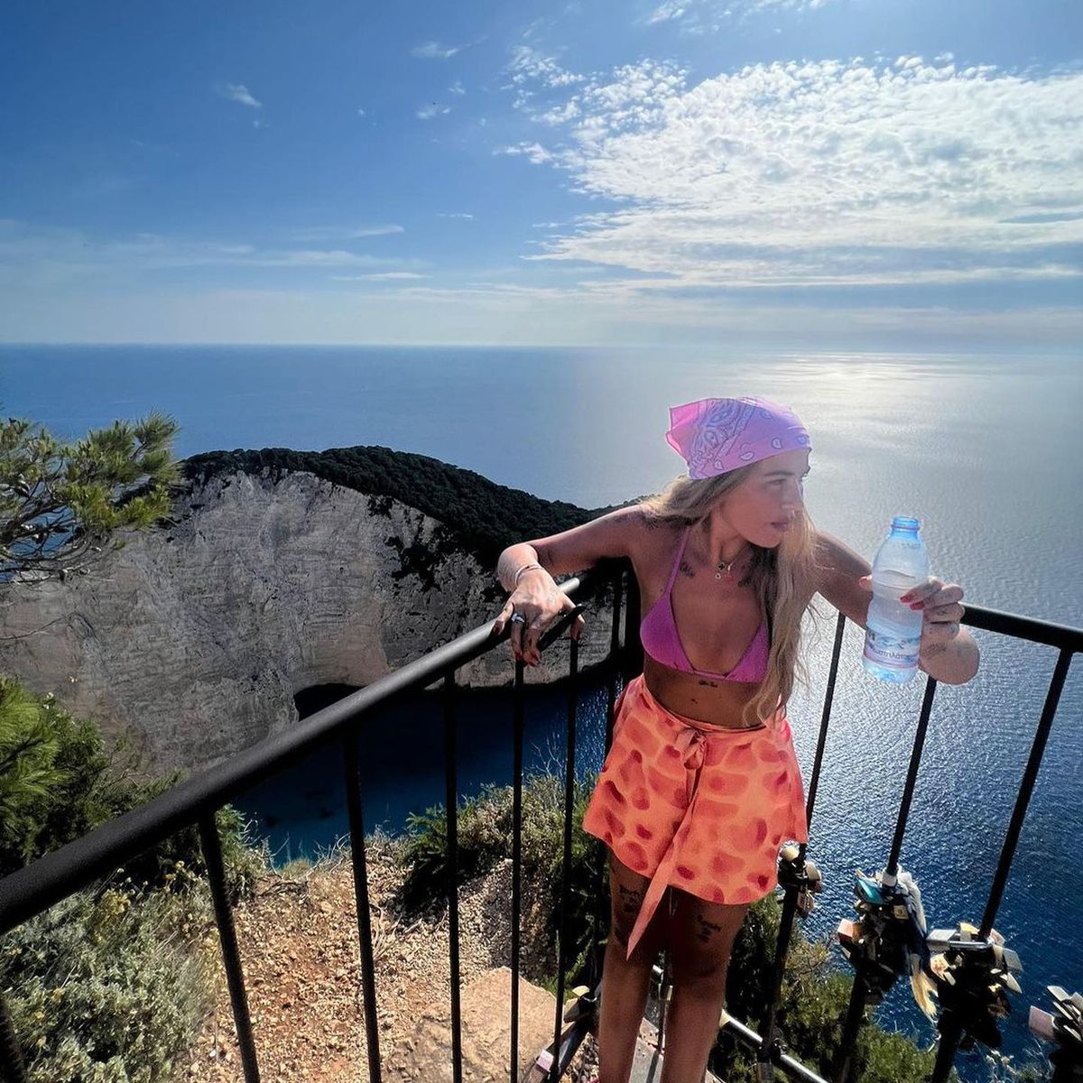 L-a tras înapoi iubita? De când e oficial cu Loredana, atacantul german cu mamă româncă Adeyemi nu a mai înscris niciun gol la Dortmund!