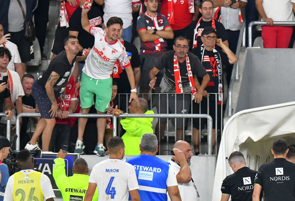 „Nu poți să stai ca la teatru și să aplauzi!” » Sare în apărarea suporterilor lui Dinamo: „Eu îi felicit!”