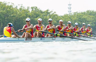 AUR la 8 plus 1 mixt pentru România la Mondialele de la Shanghai, cu un avans imens » Bilanțul final: 6 medalii, două de aur, 4 de argint