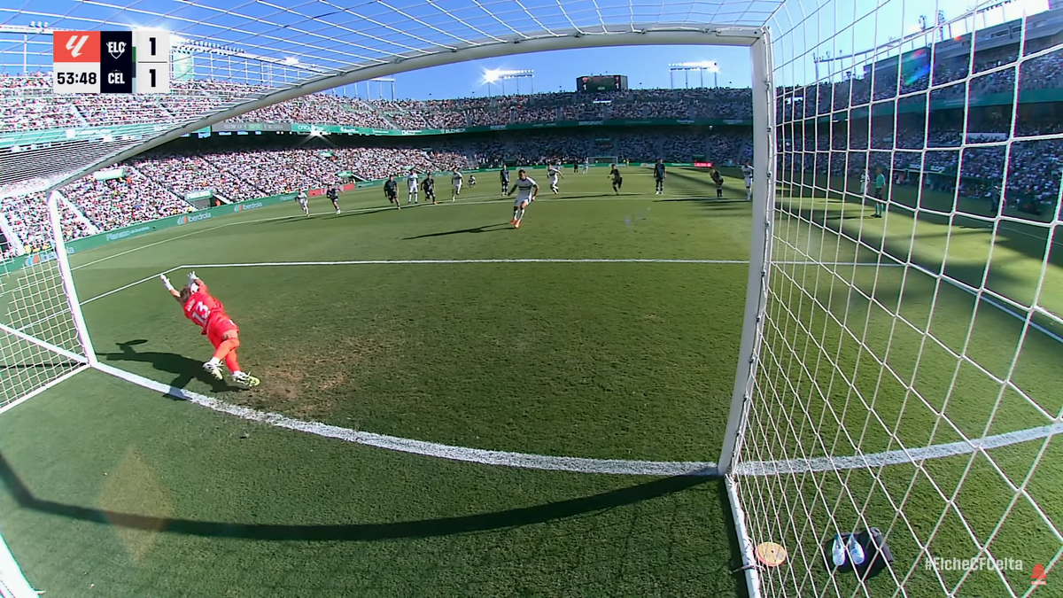 La înălțime! Ionuț Radu, penalty apărat și încă o prestație remarcabilă în Spania