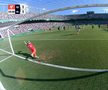Ionuț Radu a apărat un penalty în Elche - Celta Vigo. FOTO: captură La Liga