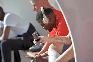 Senegalezul ajuns de curând în București a dezvăluit ce mănâncă în România: „Doar asta”