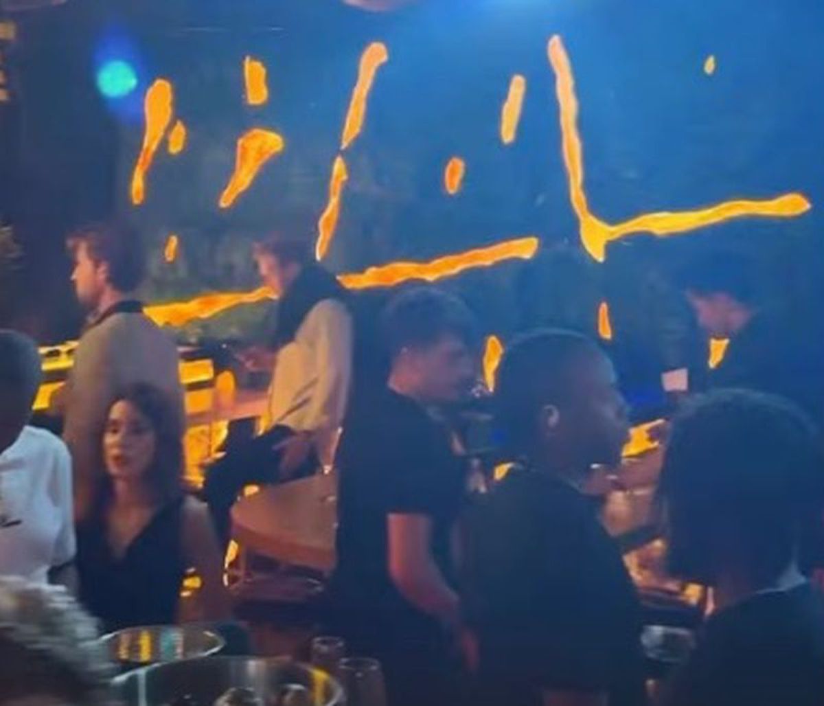 „Câinii” și oltenii au chefuit după scandalul din derby! Au „topit” shoturile într-un club din București