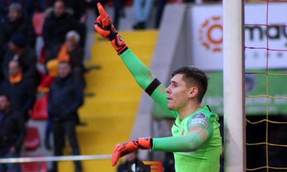 MALATYA - KAYSERI 4-0 // VIDEO Silviu Lung, gafă de cascadorii râsului în Turcia! I-a sărit mingea!