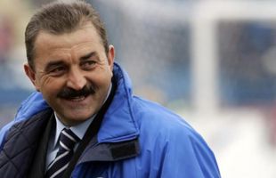 „Nevasta ta e nepoata mea!” » 3 întâmplări de senzație cu Ionuț Popa: ceasul cu ghinion, „știrbul Clau-gol” și o minciună cât un transfer