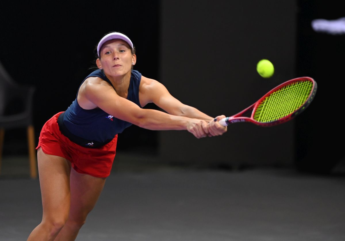 Simona Halep, ultimele informații despre accidentarea la spate: „Joc în continuare cu brâu, cu încălzitor”