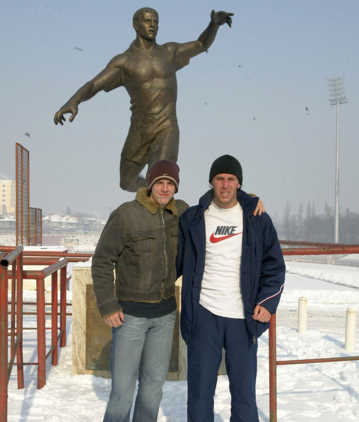 „Nevasta ta e nepoata mea!” » 3 întâmplări de senzație cu Ionuț Popa: ceasul cu ghinion, „știrbul Clau-gol” și o minciună cât un transfer