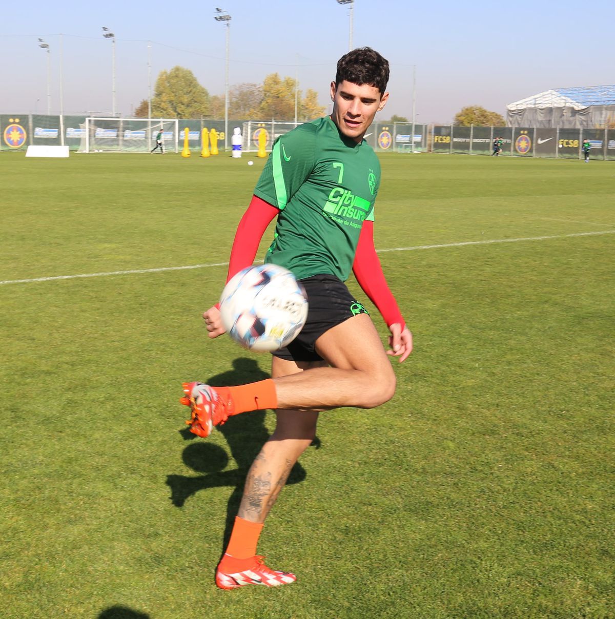 Vești bune pentru FCSB » Ce s-a întâmplat la antrenamentul de azi al echipei