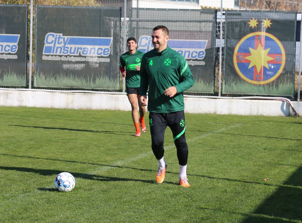 Antrenament FCSB - foto: Facebook