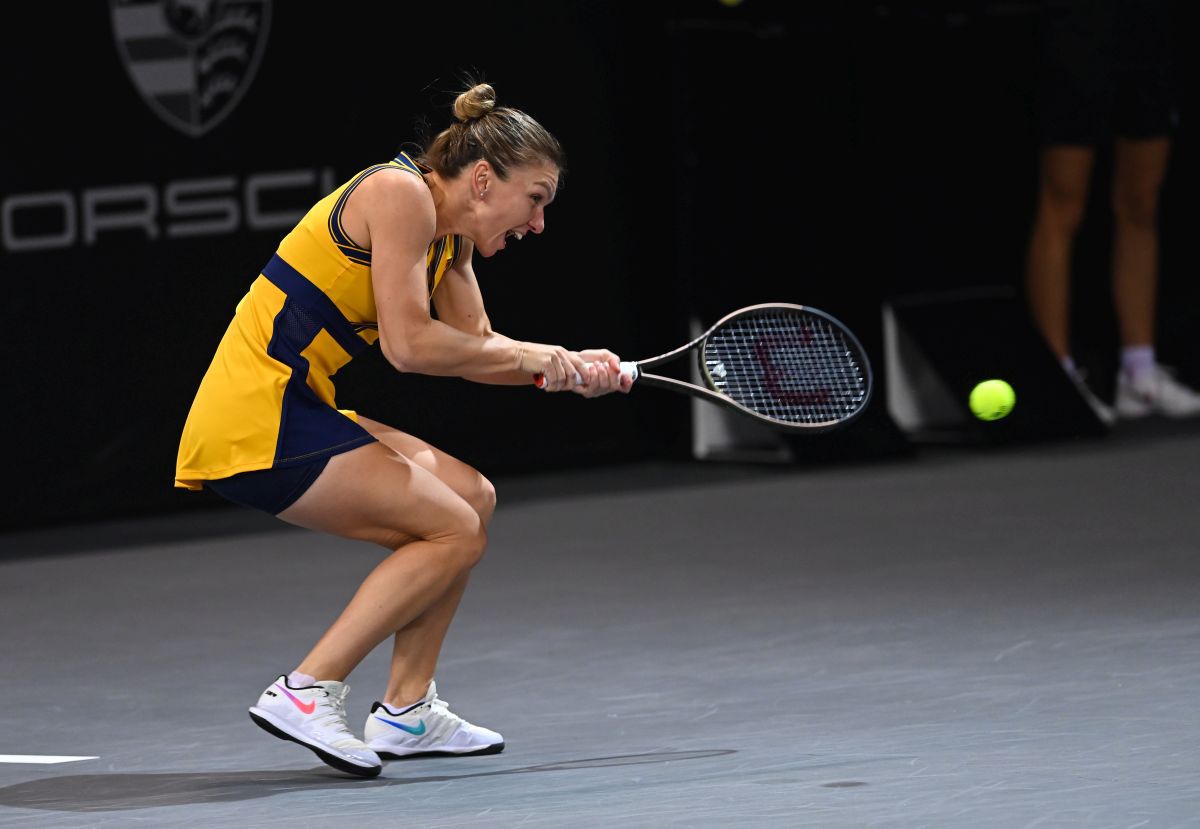 Simona Halep, ultimele informații despre accidentarea la spate: „Joc în continuare cu brâu, cu încălzitor”