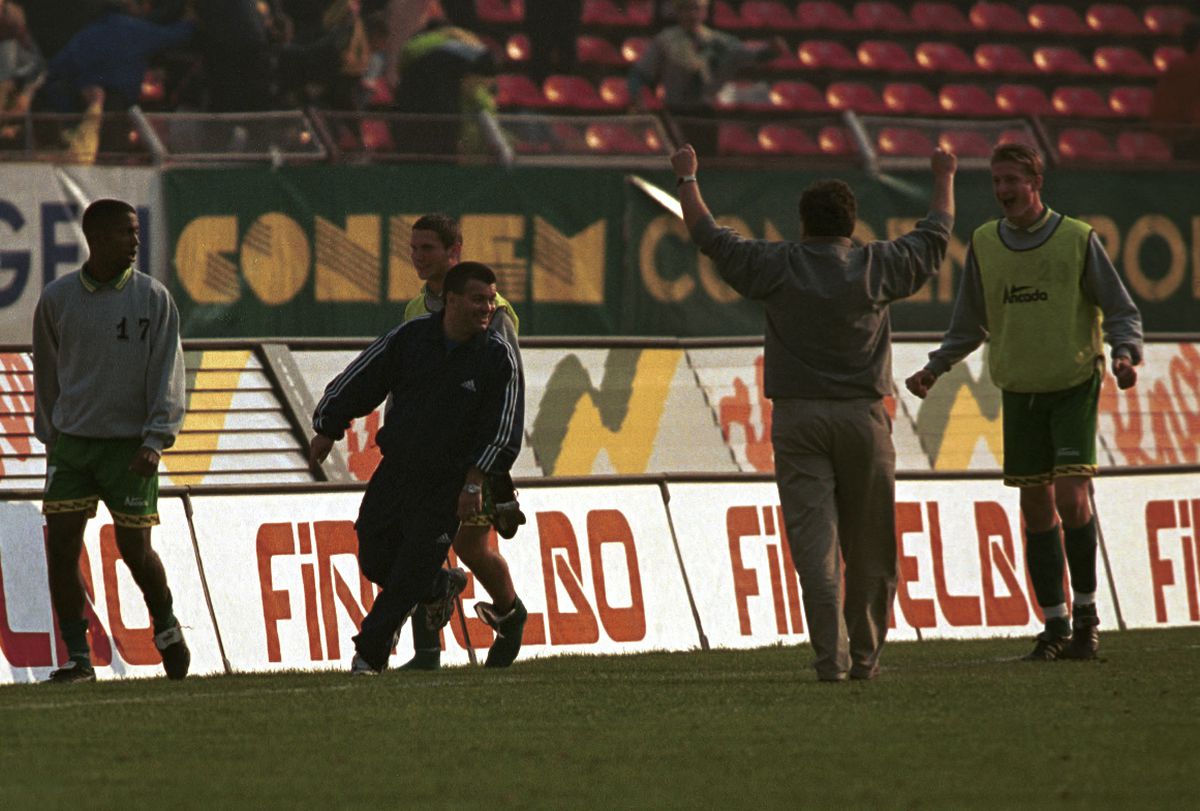 Dinamo - Foresta 4-5, imagini de arhivă » Dansând cu pozele vechi