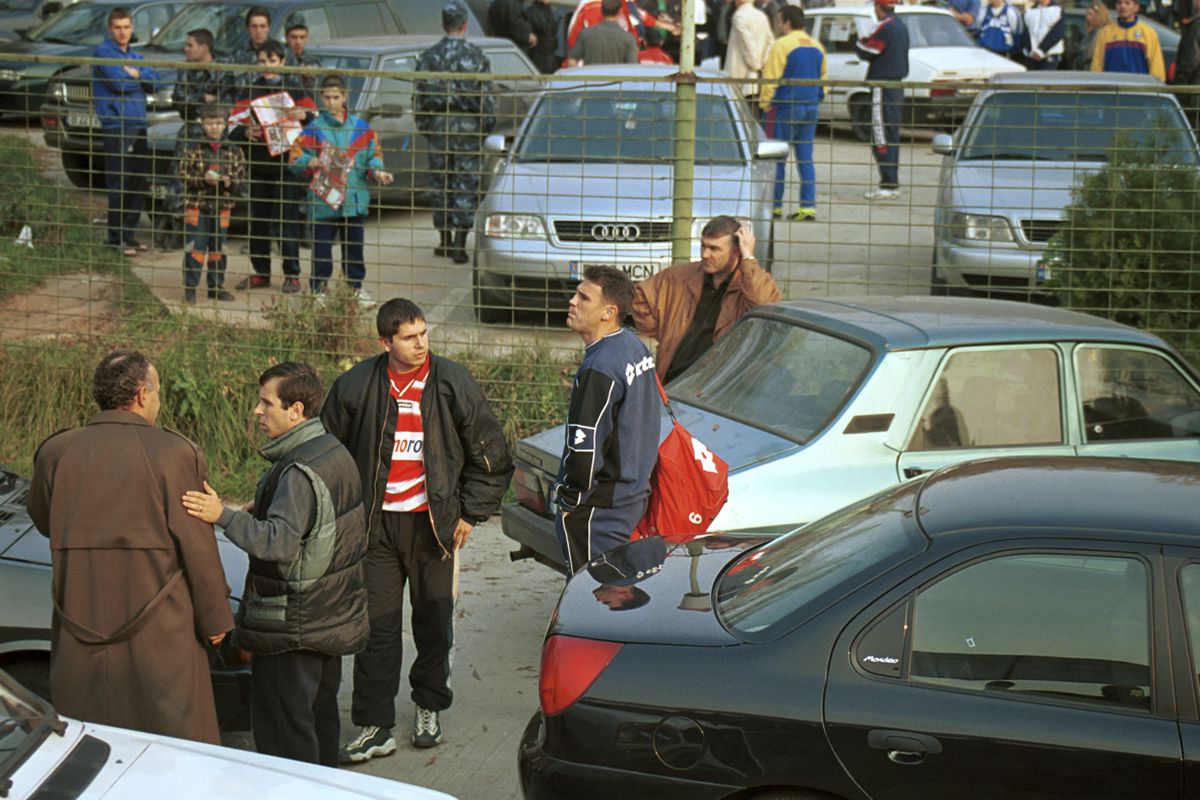 Dinamo - Foresta 4-5, imagini de arhivă » Dansând cu pozele vechi