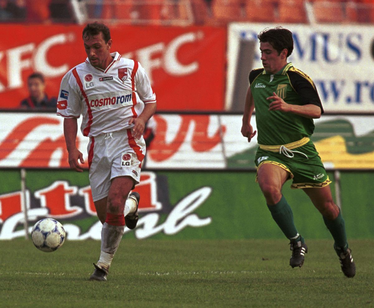 O echipă de tradiție a fotbalului românesc poate dispărea și din Liga a III-a! Avea șanse reale de promovare