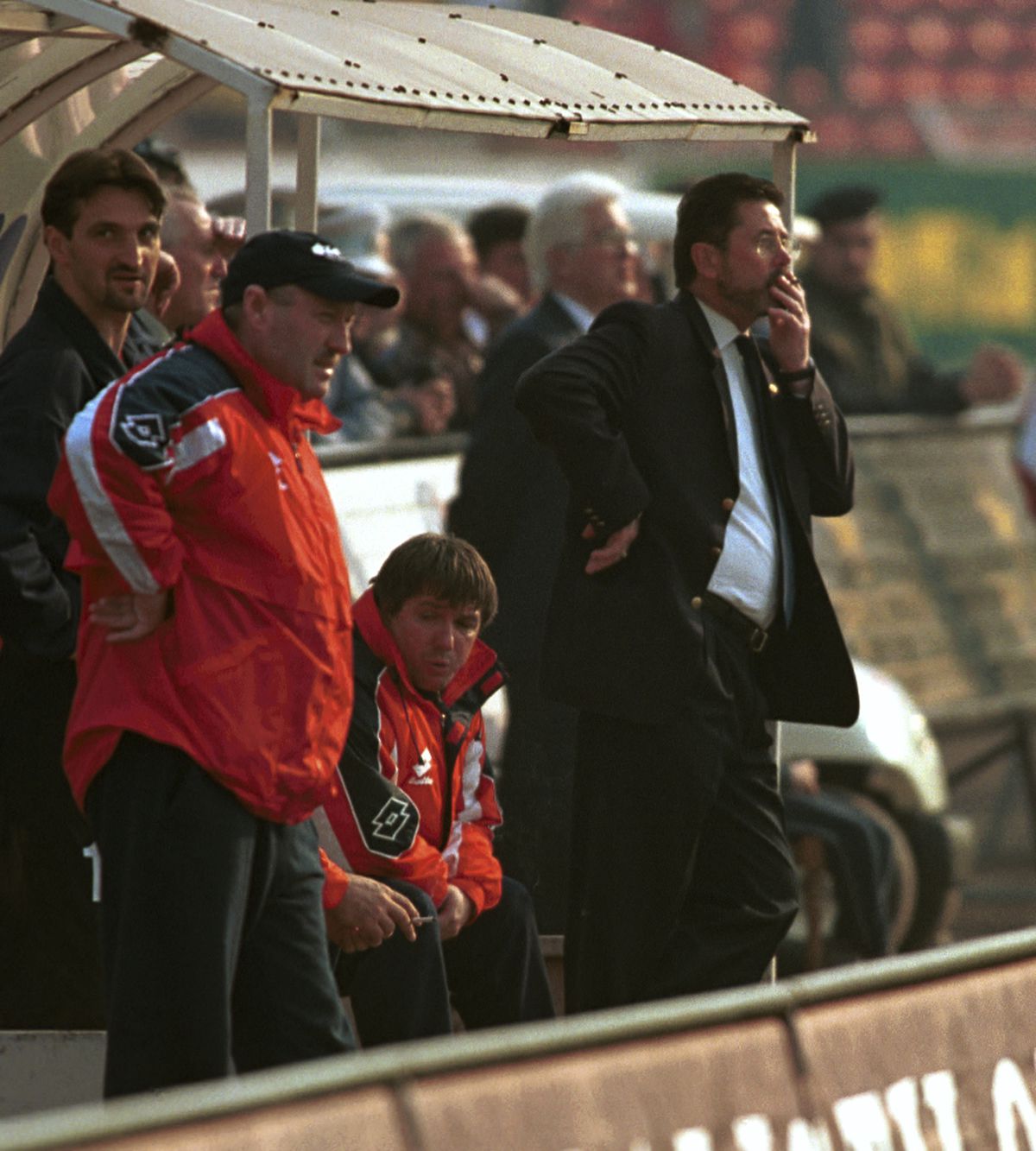 O echipă de tradiție a fotbalului românesc poate dispărea și din Liga a III-a! Avea șanse reale de promovare