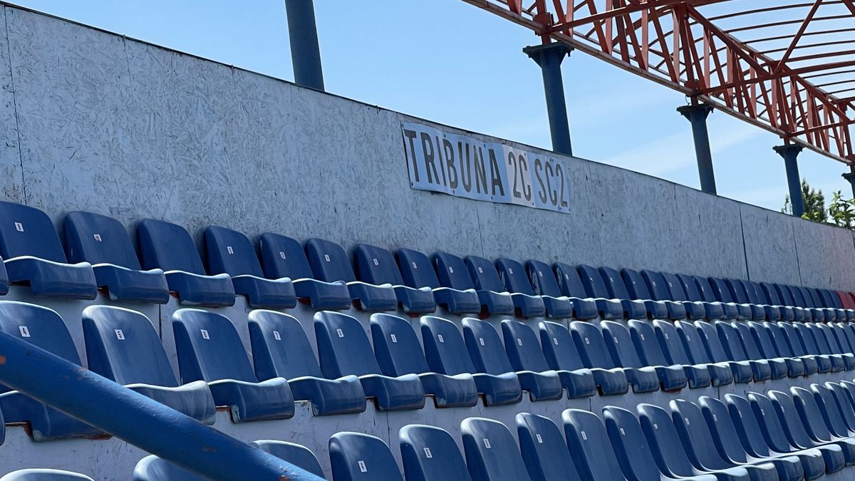 Fără fotbal şi blocat de procese » Imagini dezolante cu stadionul din Târgu Mureș