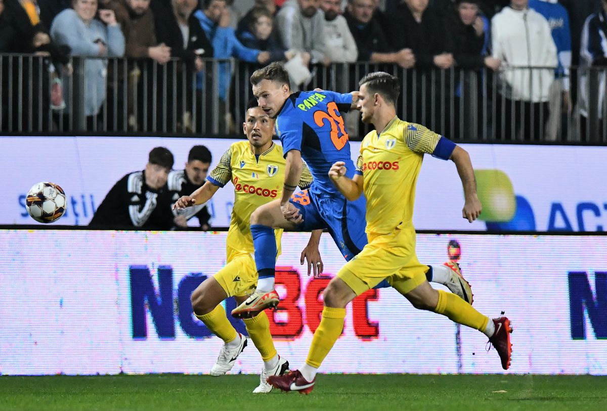 Panduru și Dică nu cred că Petrolul trebuia să primească penalty în prelungiri: „Nu pot să spun că e fault! E dat prea ușor”