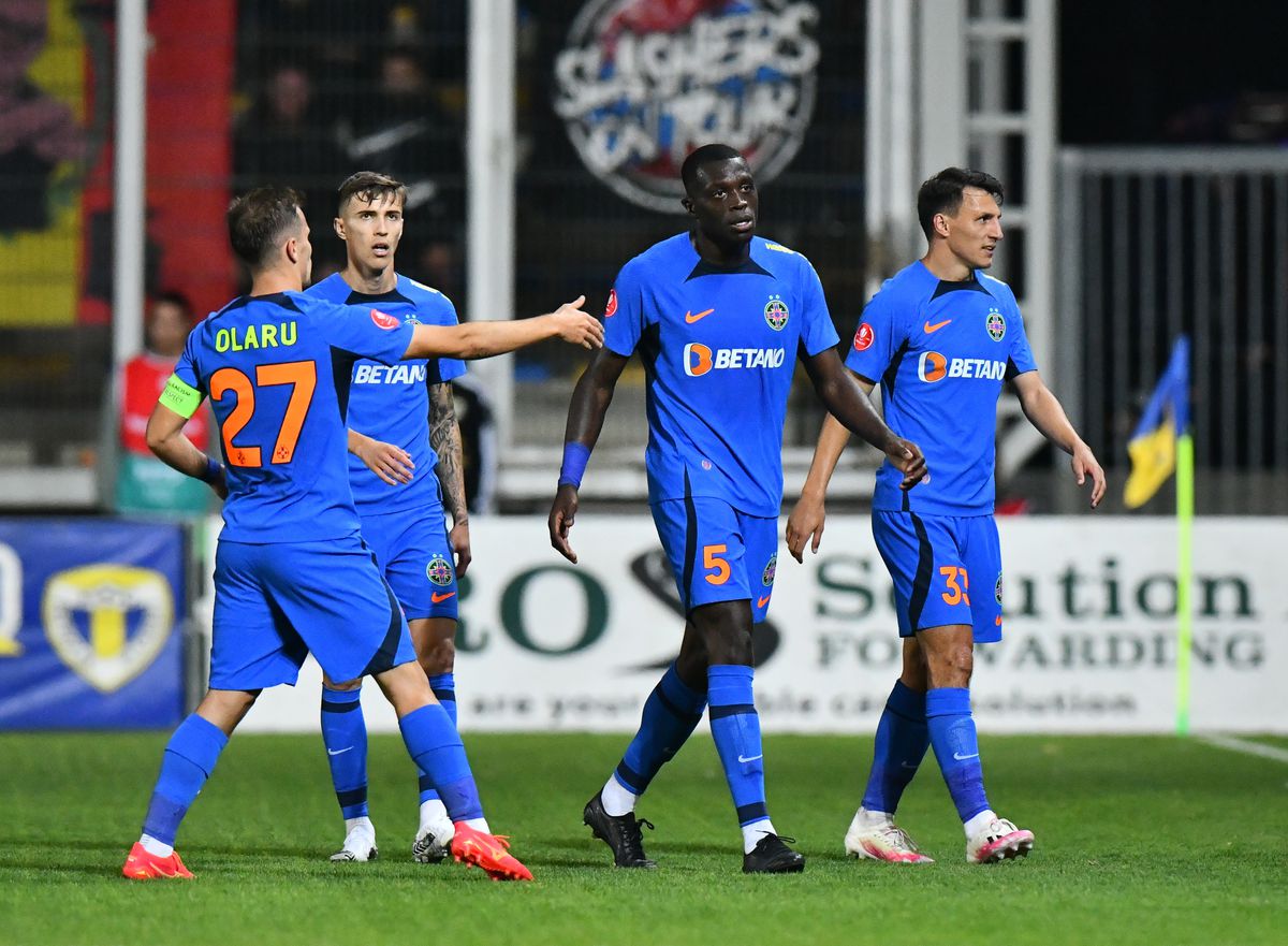 Panduru și Dică nu cred că Petrolul trebuia să primească penalty în prelungiri: „Nu pot să spun că e fault! E dat prea ușor”