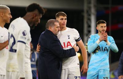 Tottenham spulberă tot în Premier League! Ange Postecoglou: „Nu ne treziți, lăsați-ne să trăim visul!”