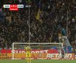 Bătaie cu scaune, steaguri și jandarm rănit în Petrolul - FCSB
