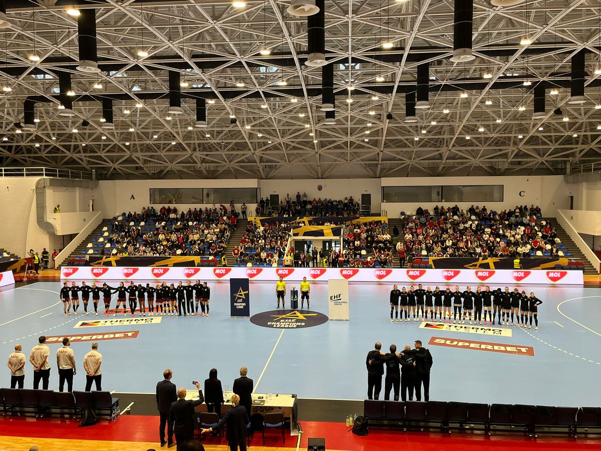 Rapid - Krim 27-22 » Victorie mare în Liga Campionilor, cu Diana Ciucă în zi de grație! Primul succes pentru bucureștence după 3 meciuri