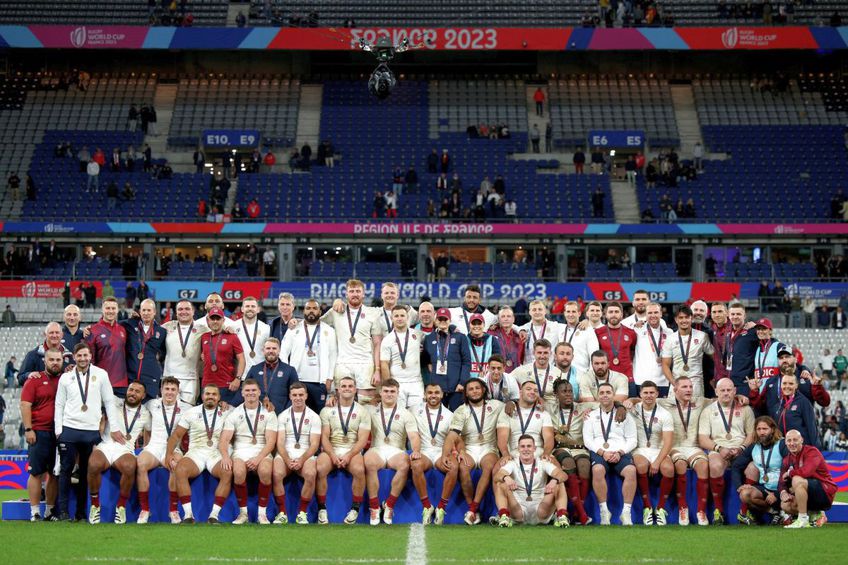 Anglia s-a impus la limită în fața Argentinei, scor 26-23, și a obținut medalia de bronz de la Cupa Mondială de Rugby, din Franța.