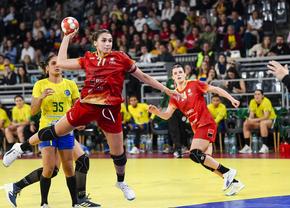 Concluzii după evoluția României la Trofeul Carpați: problemele nu sunt doar de ordin sportiv » Va ajunge naționala feminină în lumea a treia a handbalului?