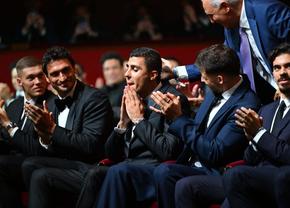 Rodri este noul „Balon de Aur”! Jucătorul lui Manchester City, în lacrimi pe scena de la Paris. Prima reacție