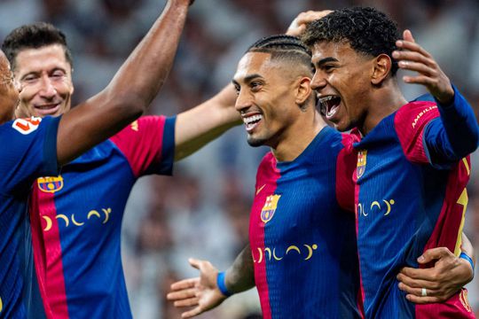 Robert Lewandowski, Lamine Yamal și Raphinha dau speranțe fanilor Barcelonei că vor imita celebrul MSN (Messi-Neymar-Suarez) / Foto: Imago