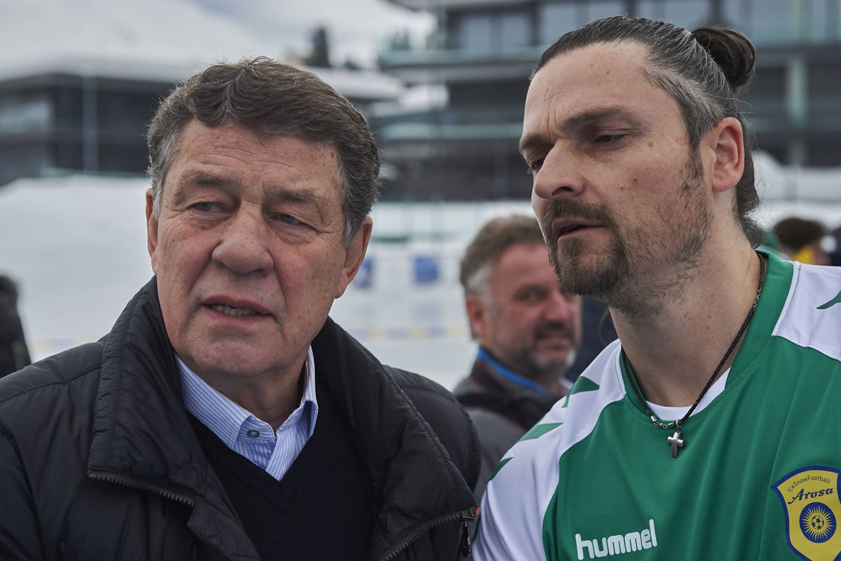 A furat un pinguin, a fost închis 101 zile și „a murit” de 3 ori pe teren » „Cel mai nebun om din fotbal”, angajat acum să ridice echipa