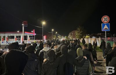 Ultrașii din Podgorica au ieșit pe străzi să vâneze cetățenii turci, în semn de răzbunare: „Ne vom apăra noi surorile și mamele dacă statul nu poate”