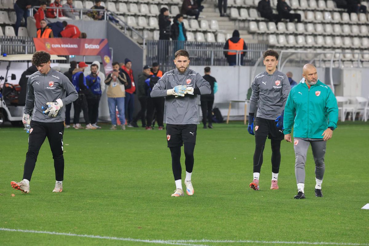 CS Dinamo - Dinamo, imagini înaintea partidei din Cupa României