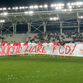 Înainte de meciul CS Dinamo - Dinamo, din prima etapă a grupelor Cupei României, fotbaliștii celor două echipe au afișat același mesaj.