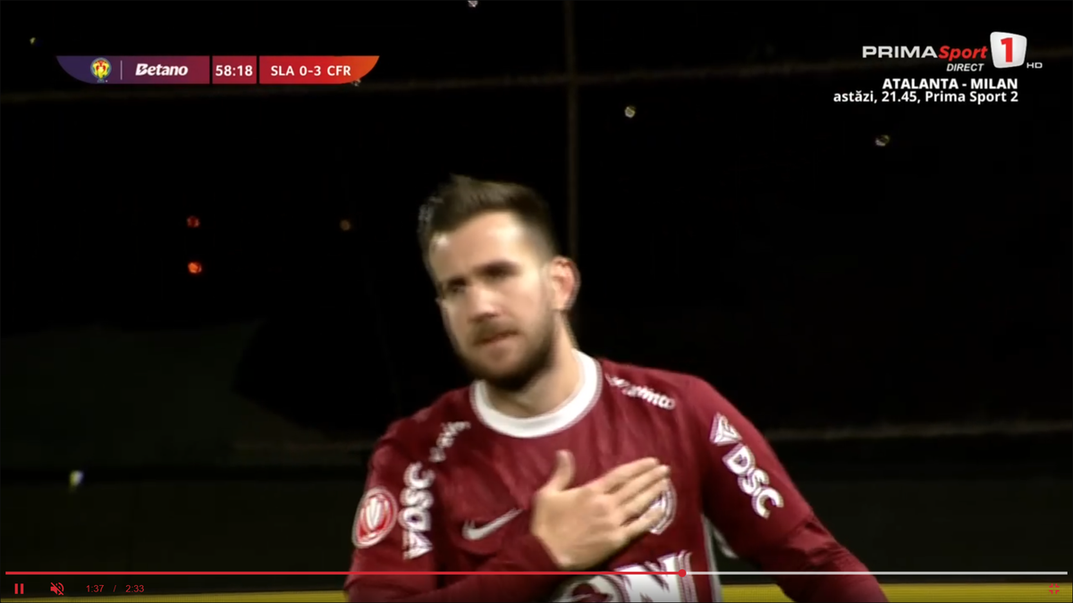 Le-a făcut semn fanilor să tacă, apoi a răbufnit la interviu: „Am renunțat la bani, să ne respecte”