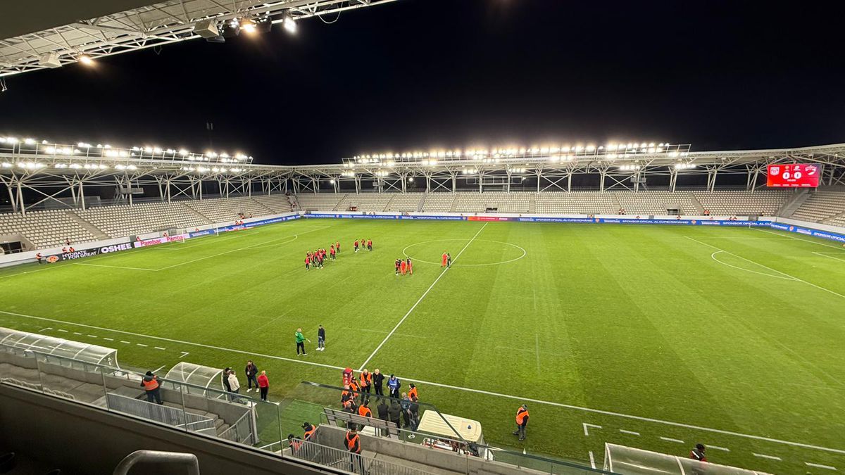 Prunea a venit la CS Dinamo - Dinamo pus pe glume: „Lupescu? Îl călcăm în picioare, îl distrugem!”