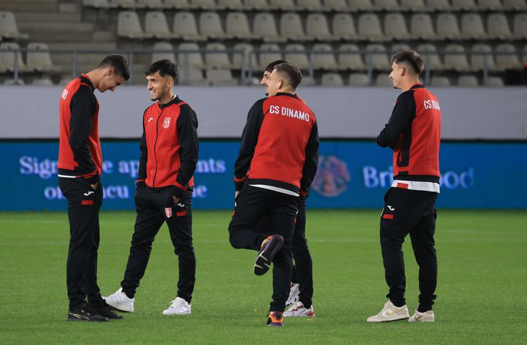 CS Dinamo - Dinamo, imagini înaintea partidei din Cupa României. FOTO: GSP.ro