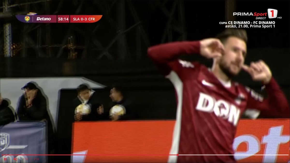 Adrian Păun le-a făcut semn fanilor să tacă