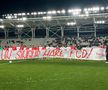 Fotbaliștii de la CS și FC Dinamo au afișat împreună mesajul galeriei + A fost primit ca un erou de „câini”