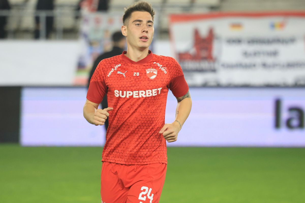 Prunea a venit la CS Dinamo - Dinamo pus pe glume: „Lupescu? Îl călcăm în picioare, îl distrugem!”