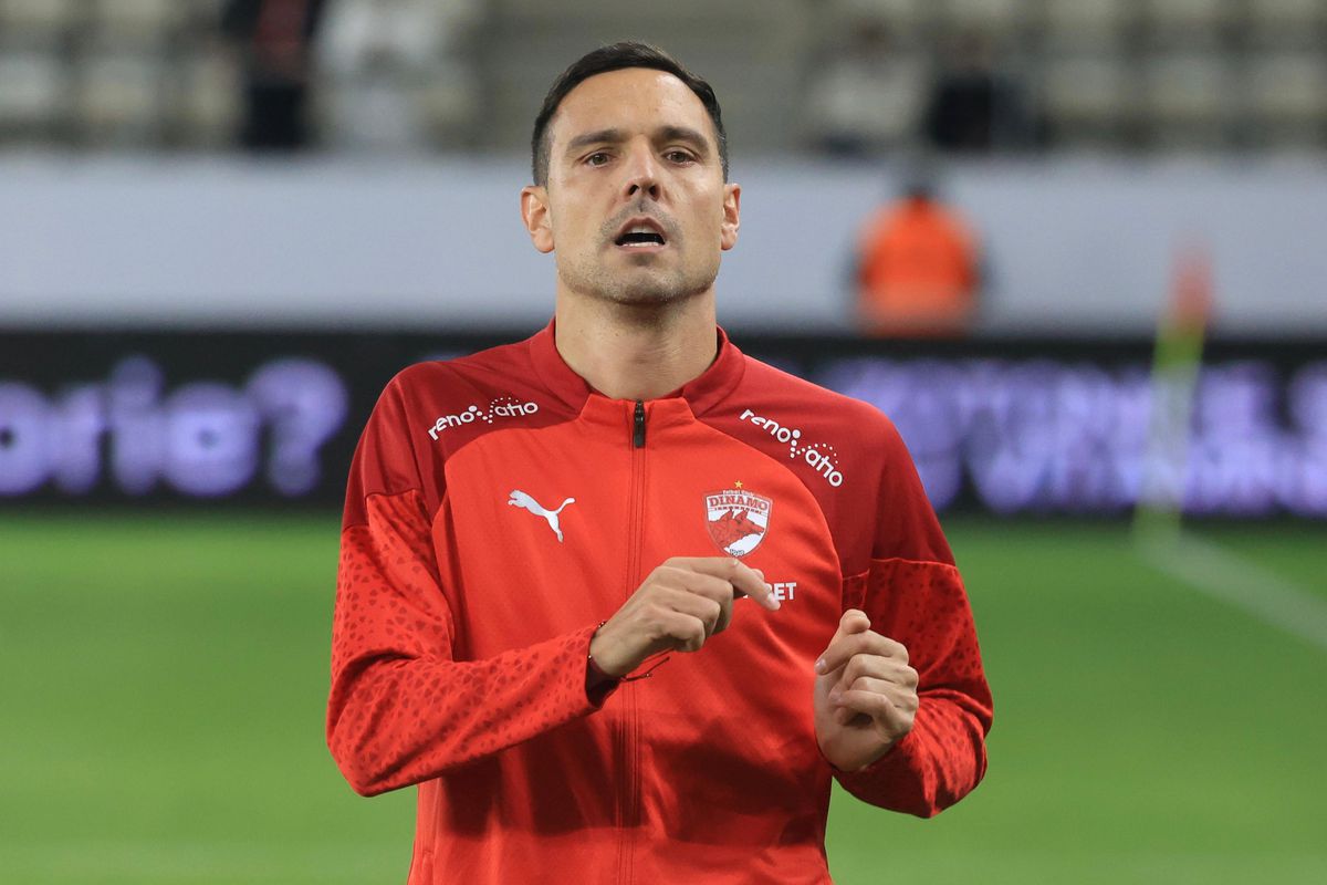 Prunea a venit la CS Dinamo - Dinamo pus pe glume: „Lupescu? Îl călcăm în picioare, îl distrugem!”