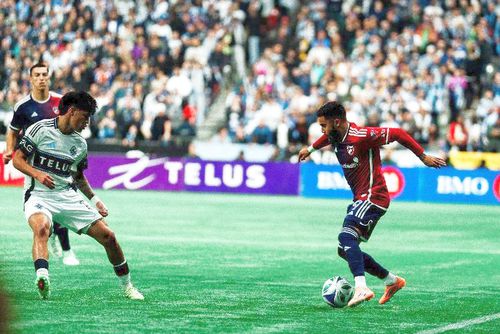 Enes Sali în Vancouver Whitecaps - FC Dallas / FOTO instagram @enesssali