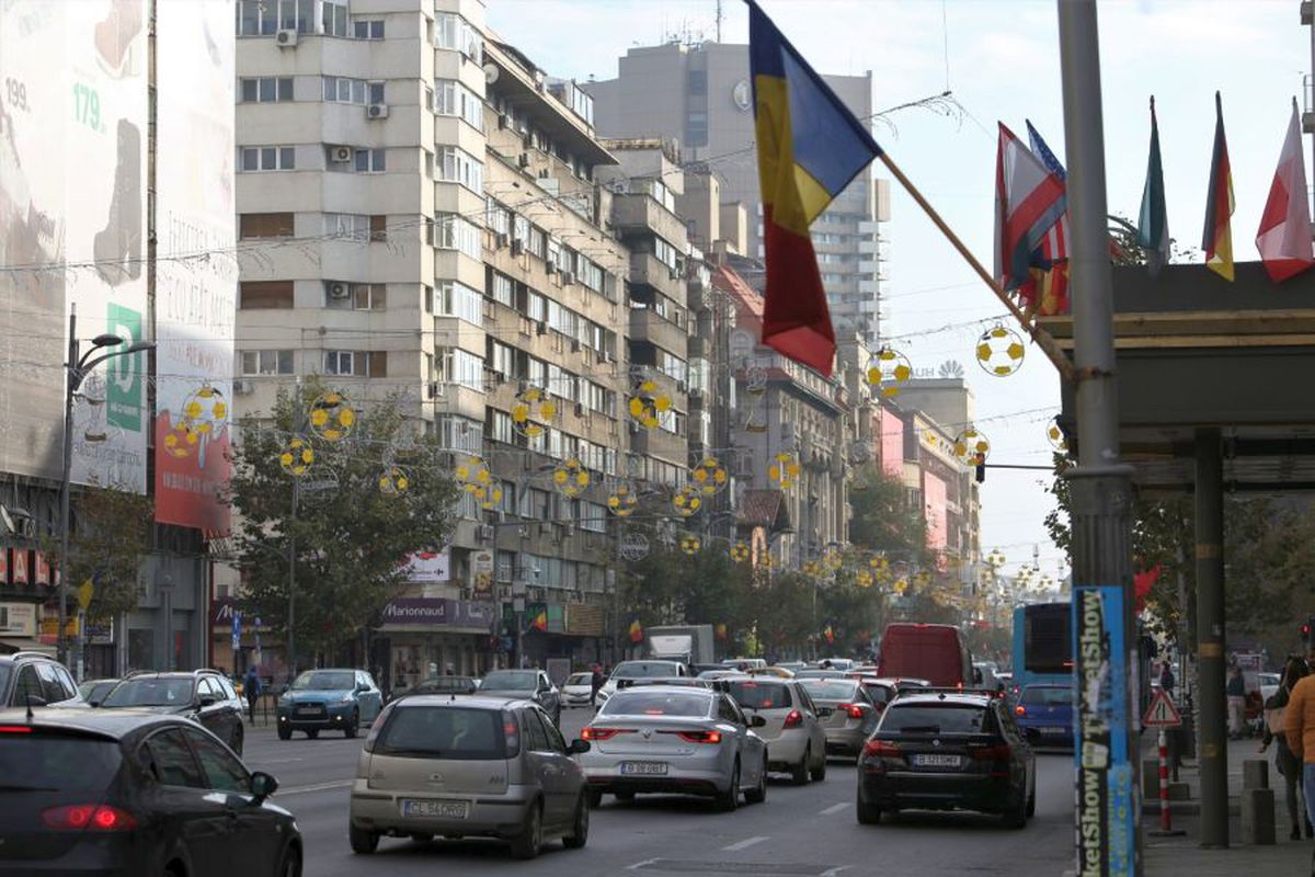 VIDEO+FOTO O nouă gafă a Primăriei Capitalei! Promovăm EURO 2020 cu trofeul Cupei Mondiale » UPDATE Explicația oferită de Primărie