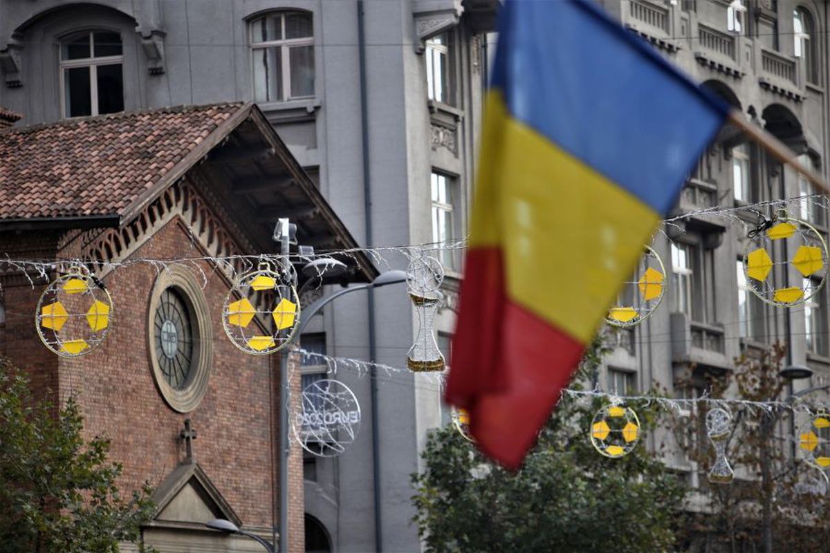 Ornamente Primăria Capitalei EURO 2020