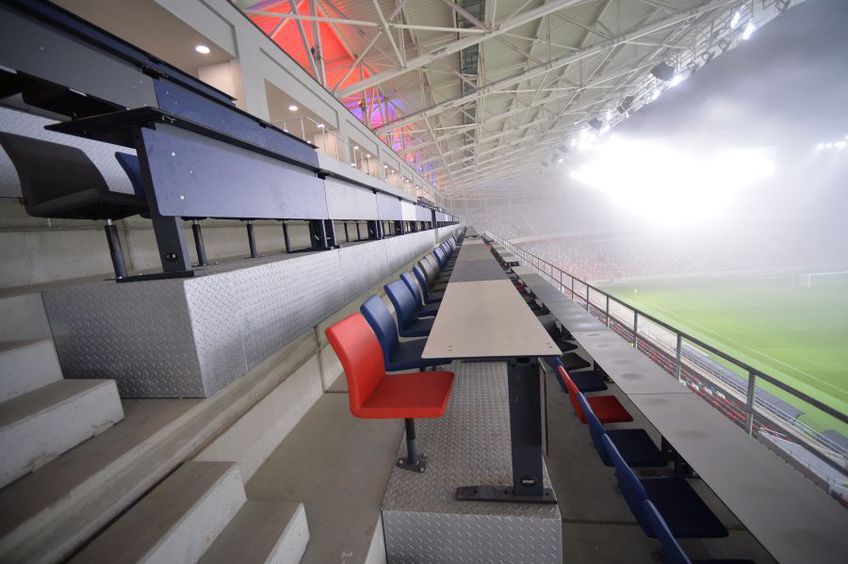 Stadionul Steaua este gata, iar Ilie Poenaru, antrenorul celor de la Academica Clinceni, ia în calcul ca ilfovenii să-și dispute meciurile de pe teren propriu pe noua arenă din Ghencea în viitorul apropiat.