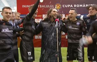 Sărbătoare pe „Ion Oblemenco”, după victoria lui ASU Poli cu FC U Craiova » Dan Alexa, luat pe sus de jucători