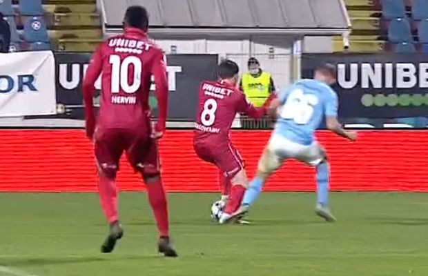 Eroare în Botoșani - Voluntari » În loc de penalty, a dat „galben” pentru simulare, apoi l-a eliminat!