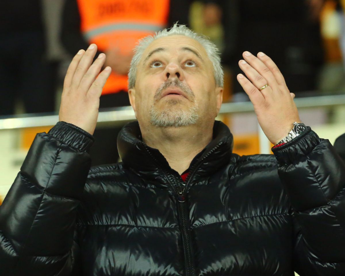 A uitat că e la retrogradare! Șumudică a oferit imaginile serii, după eliminarea cu Galatasaray