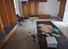 Bătuți la Timișoara, steliștii au făcut prăpăd în vestiar: „Știam că militarii își fac patul”