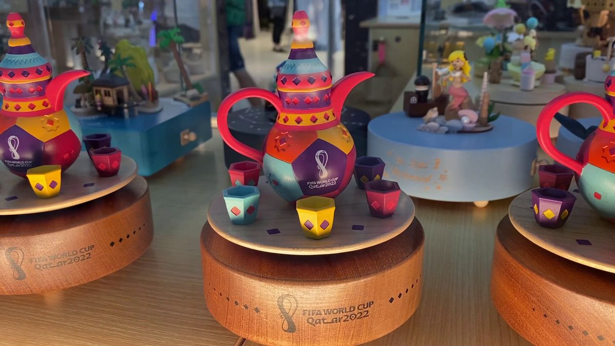 Te plimbi cu gondola prin mall și faci shopping » Imagini senzaționale surprinse de reporterii GSP în Qatar