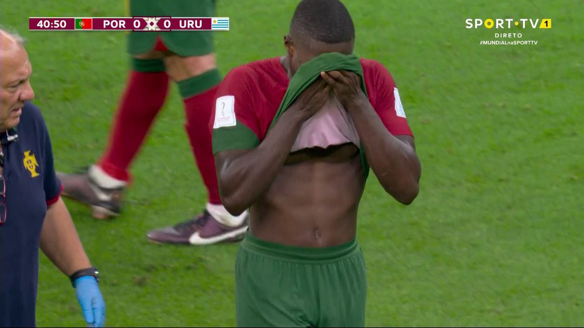 Nuno Mendes s-a accidentat în Portugalia - Uruguay și a început să plângă