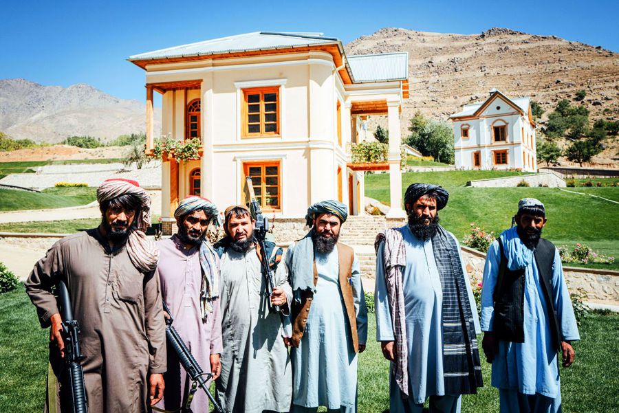 Talibanii s-au întors la putere în Afganistan, după 20 de ani, foto: Imago Sânge, stadioane și aur pentru criminalii din Afganistan! Ancheta care zguduie CM 2022: talibanii au ridicat stadioanele de lux și acum își sufocă propria populație